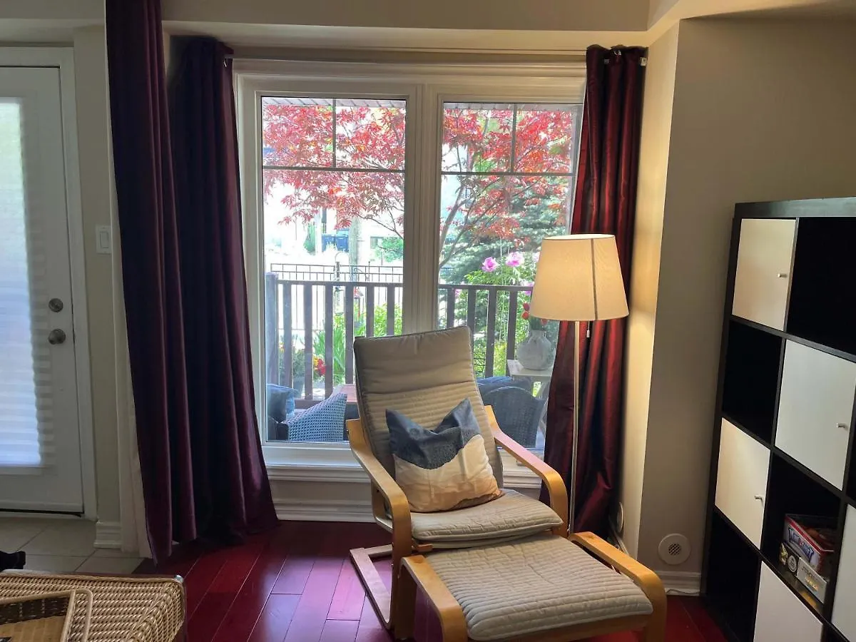 Beach Studio With Private Detached Bathroom Toronto Canada